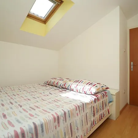 Protic Apartment Vela Luka